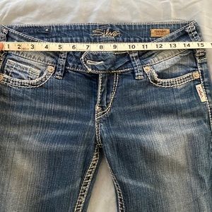 Silver Bootcut blue jeans. 27x33